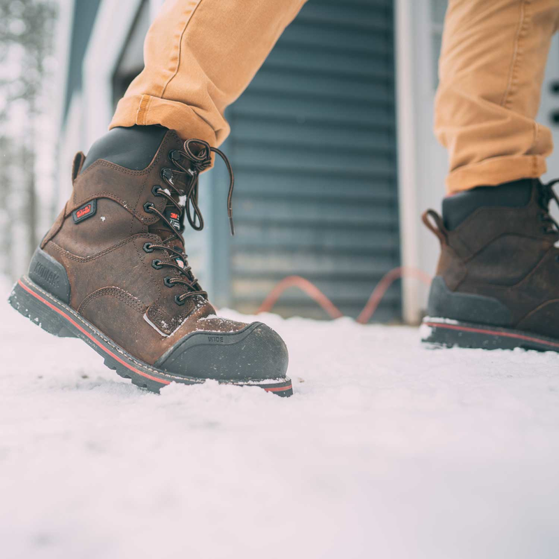 Men's Kodiak Widebody Warm 8" Composite Toe Winter Safety Work Boot image number 10