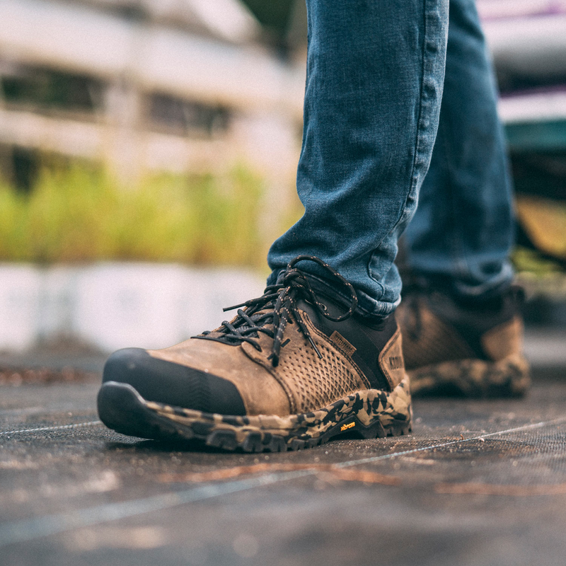 Men's Kodiak Quest Bound Low Waterproof Composite Toe Hiker Safety Work Shoe image number 10
